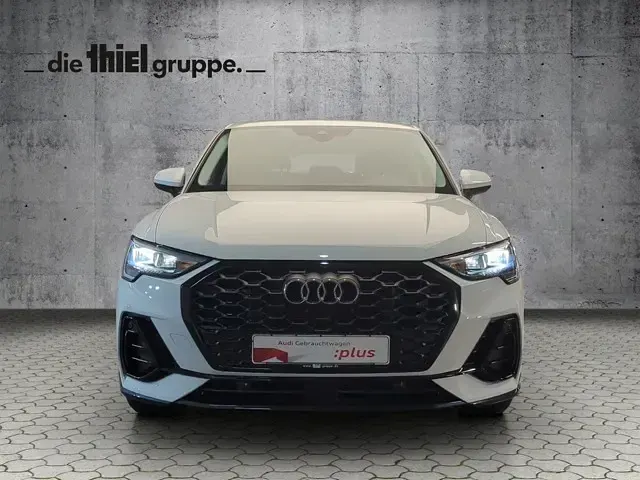 Gebraucht Audi Q3 Sportback S-Line 150 PS (110 kW) 2025 Gletscherweiß metallic SUV
