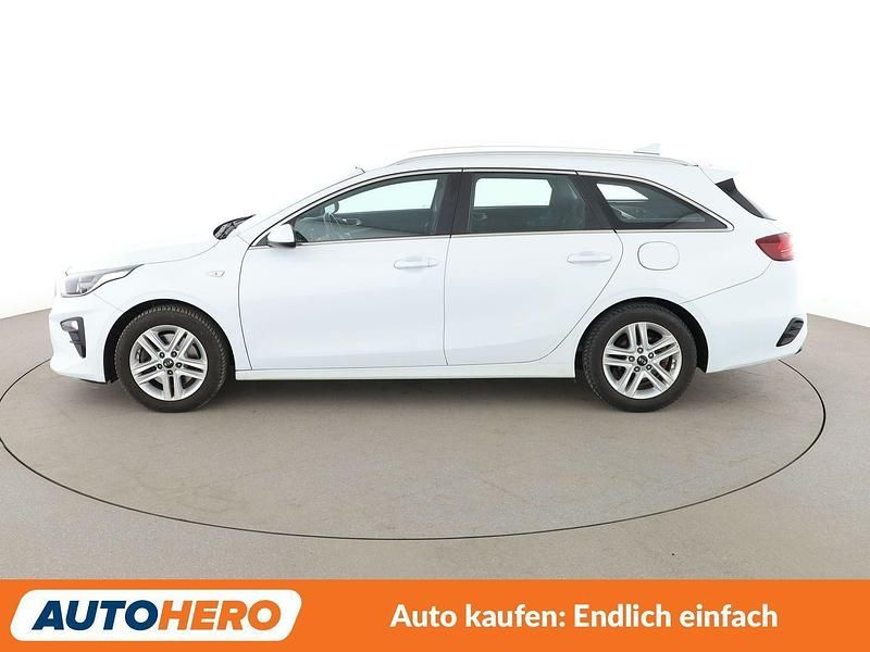 Gebraucht Kia Ceed Vision 140 PS (102 kW) 2018 Weiß Kleinwagen