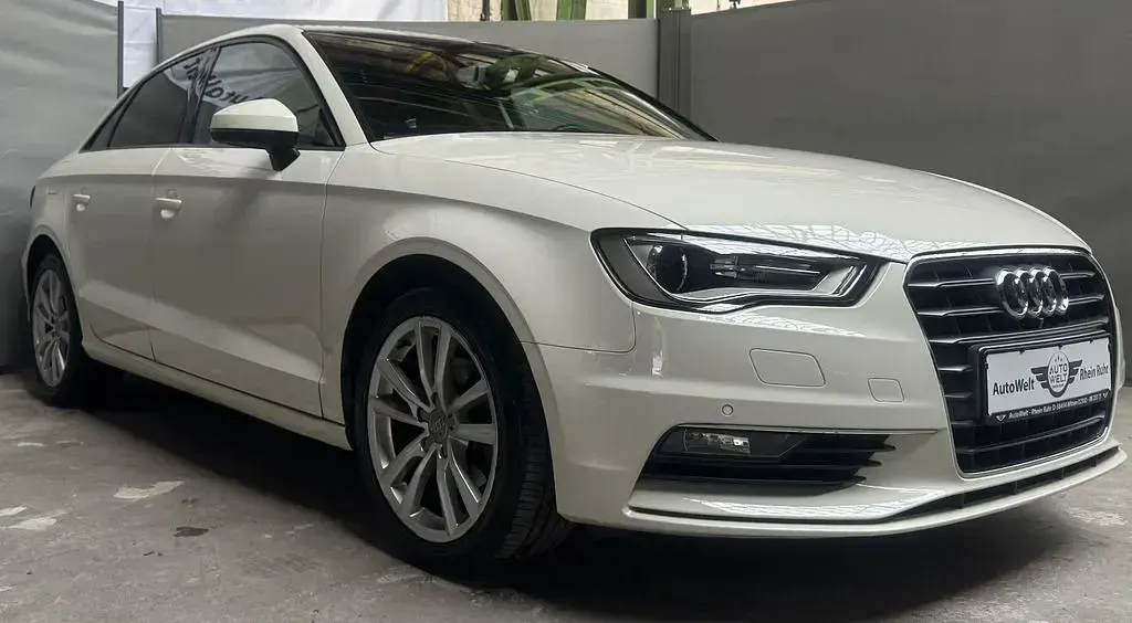 Gebraucht Audi A3 Ambition 150 PS (110 kW) 2015 Weiß Limousine