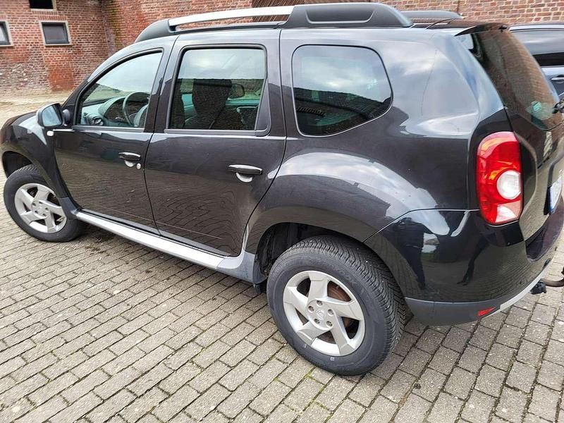 Gebraucht Dacia Duster Prestige 107 PS (78 kW) 2012 Schwarz SUV