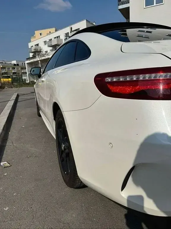 Używany Mercedes E220 194 KM (142 kW) 2018 Coupe
