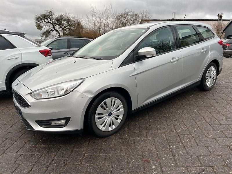 Gebraucht Ford Focus Business Edition 101 PS (74 kW) 2018 Silber Kombi