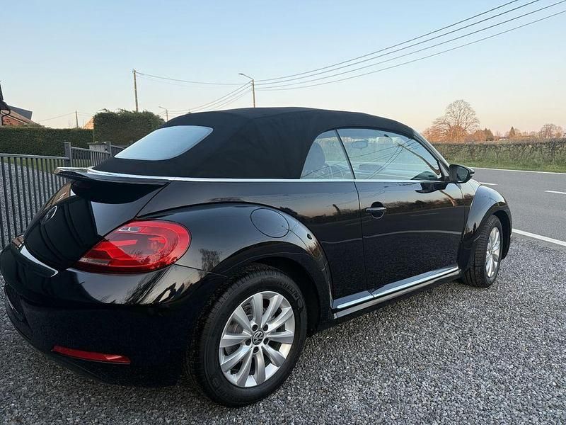 Gebraucht VW Beetle Design 105 PS (77 kW) 2013 Schwarz Kleinwagen