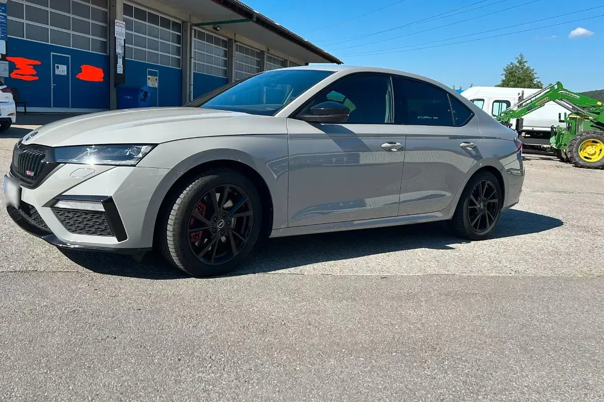 Gebraucht Skoda Octavia RS 245 PS (180 kW) 2021 Grau Limousine