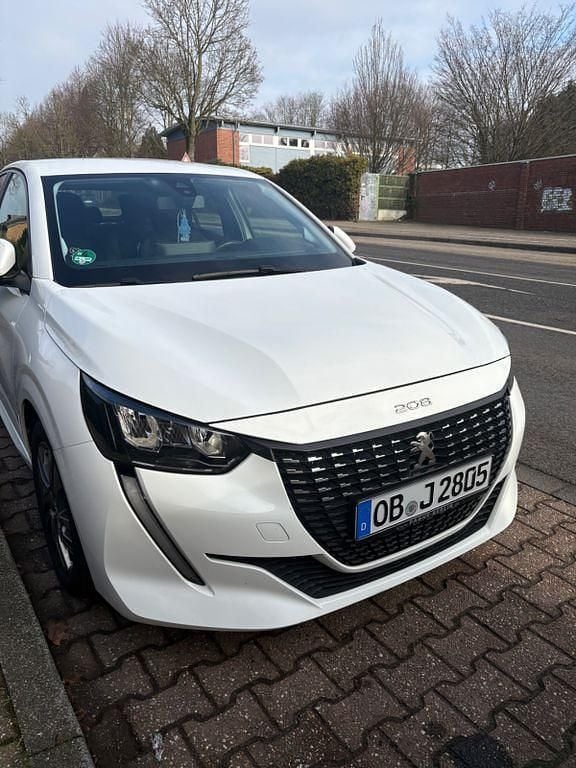Weiß Gebraucht 2022 Peugeot 208 Active Kleinwagen | 12.900 € (Superpreis) - Bild 1/4