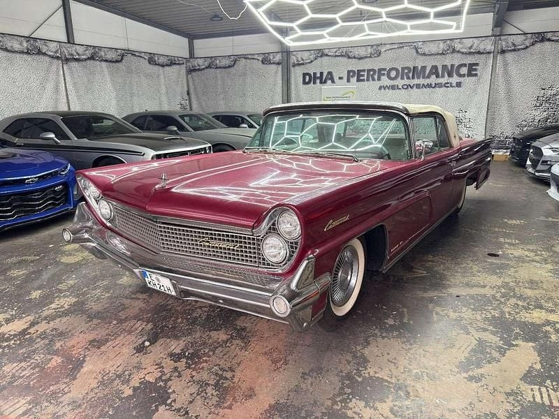 Rot Gebraucht 1959 Lincoln Continental Cabrio | 29.000 € - Bild 1/4