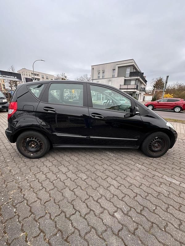 Gebraucht Mercedes A150 95 PS (69 kW) 2008 Schwarz Kleinwagen