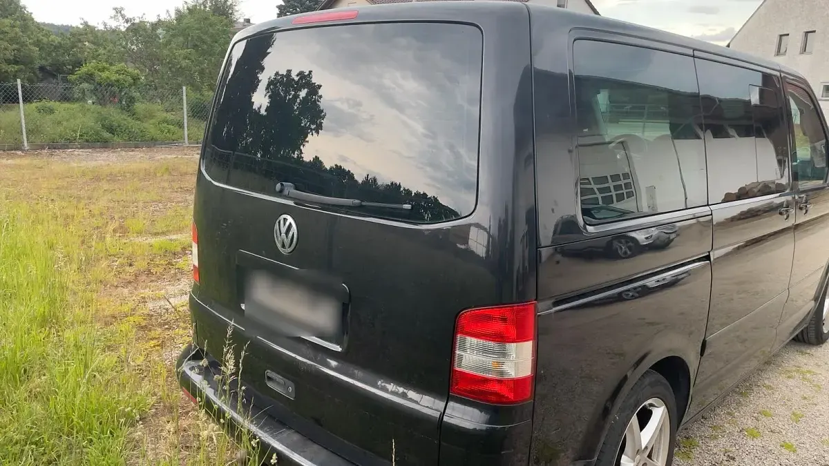 Gebraucht VW T5 174 PS (127 kW) 2006 Schwarz Van