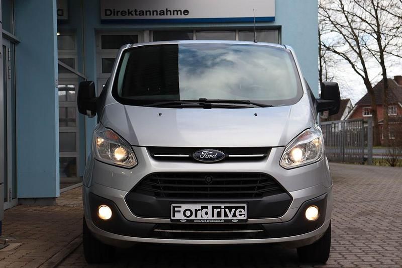 Second-hand Ford Transit Custom Trend+ 105 CP (77 kW) 2017 Argintiu Pickup