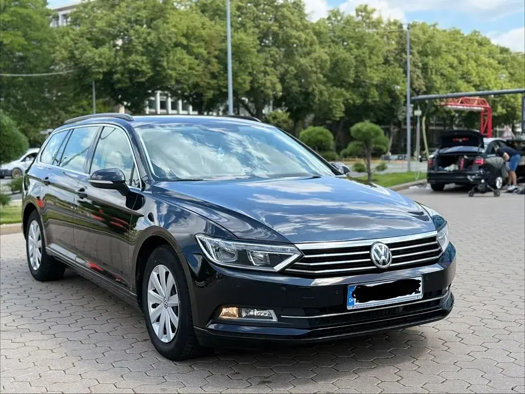 Gebraucht VW Passat 150 PS (110 kW) 2015 Schwarz Kombi