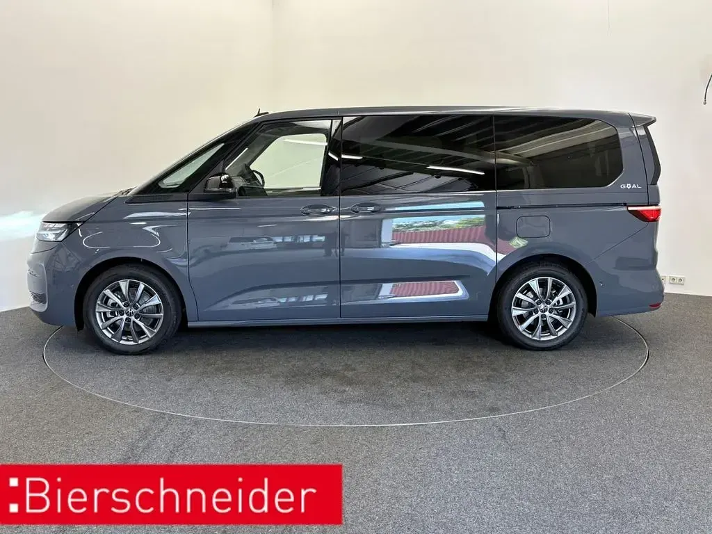 Neu VW Multivan Goal 150 PS (110 kW) 2026 Pure grey Van / Kleinbus