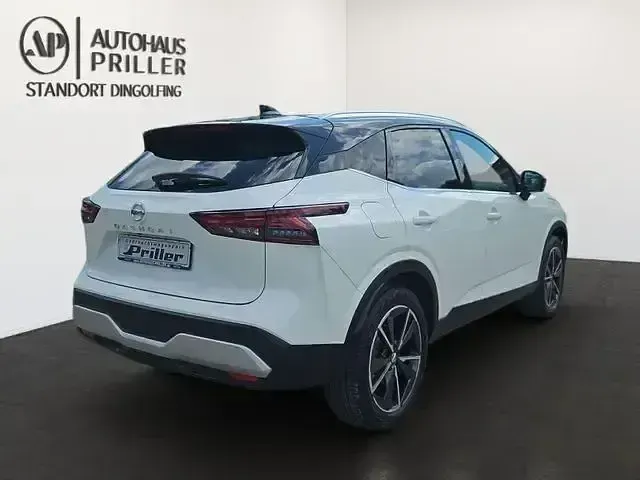 Gebraucht Nissan Qashqai Tekna 158 PS (116 kW) 2022 Weiß SUV