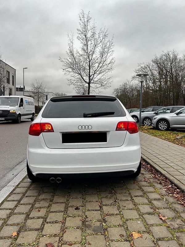 Gebraucht Audi A3 Sportback 170 PS (125 kW) 2008 Weiß Kleinwagen