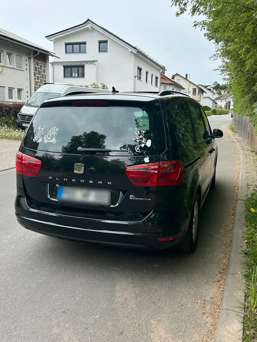 Gebraucht Seat Alhambra 140 PS (102 kW) 2012 Schwarz Van / Kleinbus