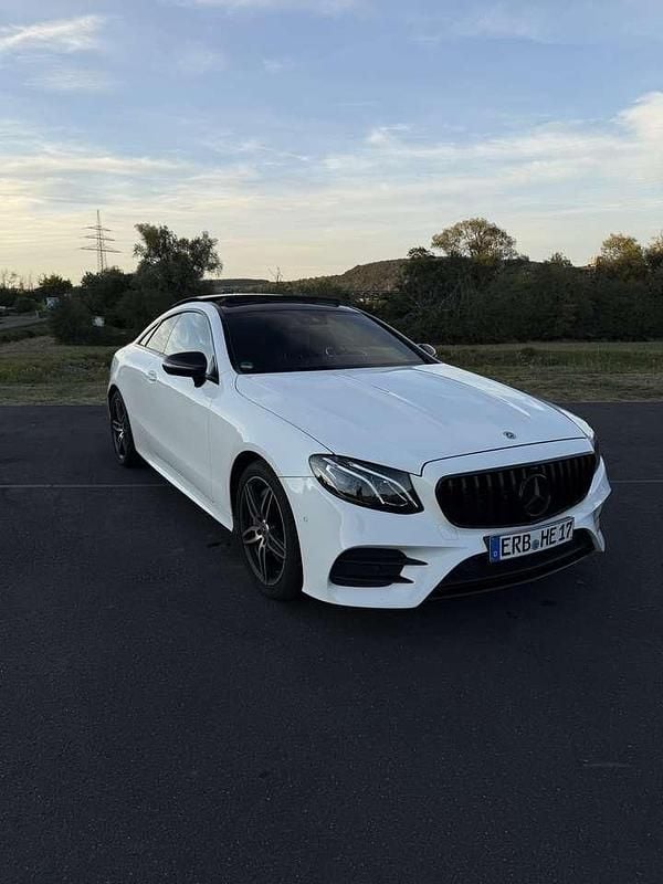 Gebraucht 2018 Mercedes E400 AMG line Coupé | 39.900 € (Fairer Preis) - Bild 1/4