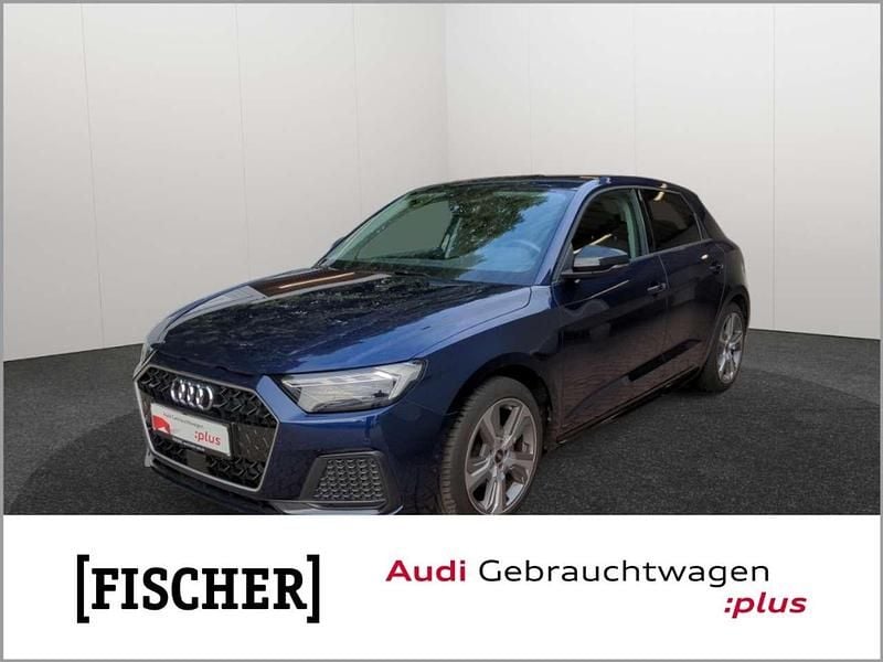 Blau Gebraucht 2023 Audi A1 Sportback Advanced Kleinwagen | 22.876 € (Guter Preis) - Bild 1/4