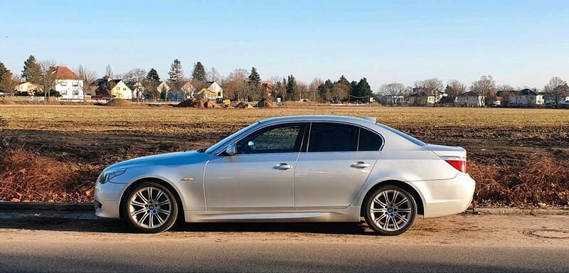 Silber Gebraucht 2005 BMW 523 M Sport Limousine | 6.600 € (Fairer Preis) - Bild 1/4