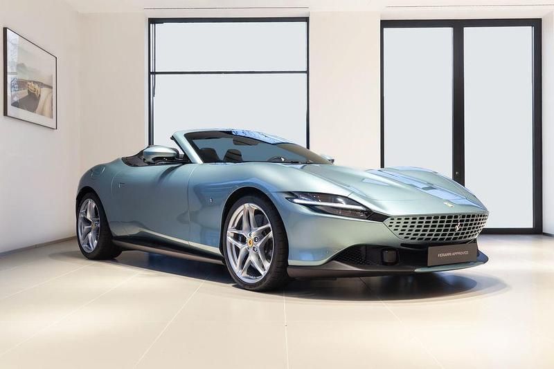 Gebraucht Ferrari Roma 620 PS (456 kW) 2024 Blau Cabrio