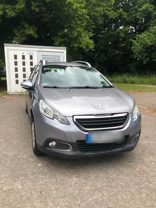 Silber Gebraucht 2013 Peugeot 2008 SUV | 5.500 € (Teuer) - Bild 1/4