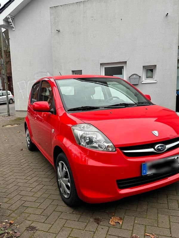 Rot Gebraucht 2009 Subaru Justy Kleinwagen | 1.800 € (Guter Preis) - Bild 1/4