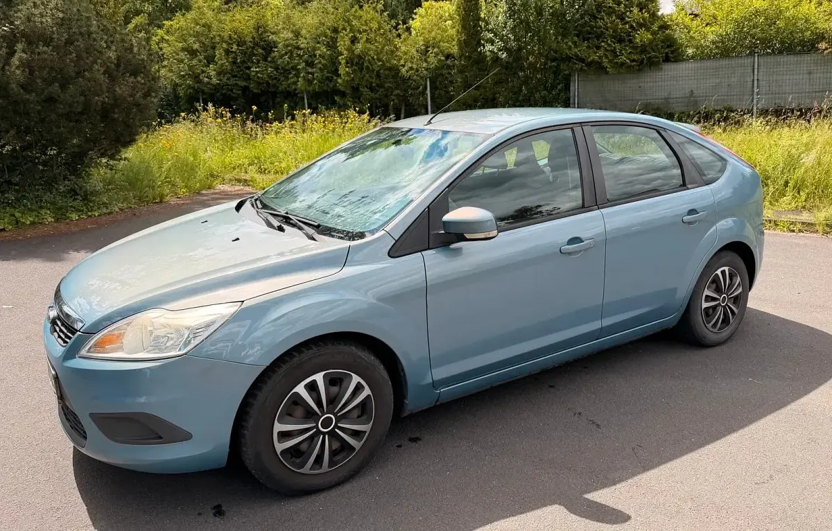 Gebraucht Ford Focus 80 PS (58 kW) 2008 Blau Limousine