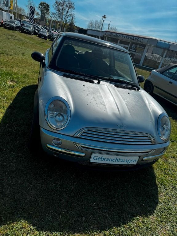 Silber Gebraucht 2002 Mini Cooper Kleinwagen | 4.749 € (Guter Preis) - Bild 1/4
