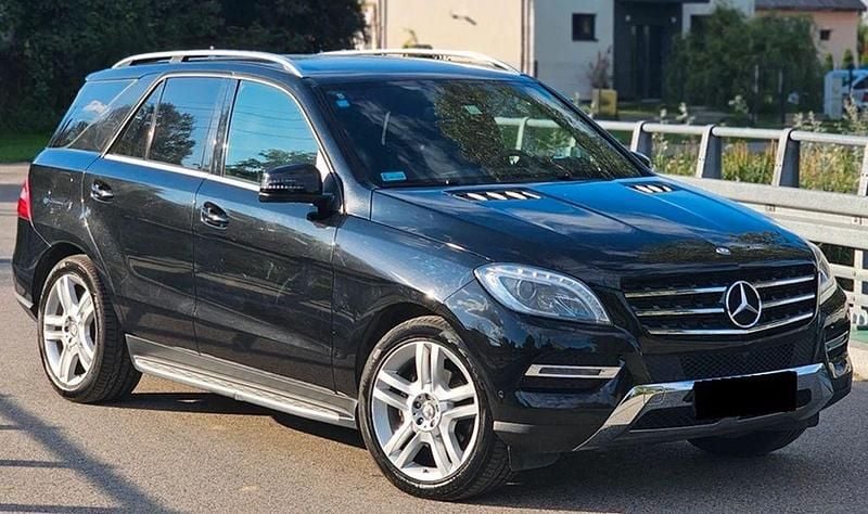 Schwarz Gebraucht 2015 Mercedes ML350 SUV | 22.999 € (Superpreis) - Bild 1/4