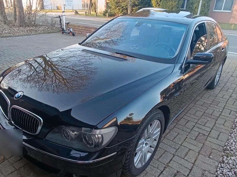Gebraucht BMW 750 2008 Schwarz Limousine