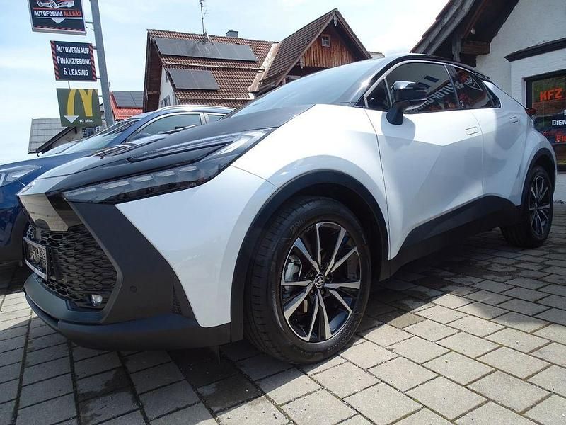 Gebraucht Toyota C-HR Team 152 PS (111 kW) 2024 Schwarz SUV