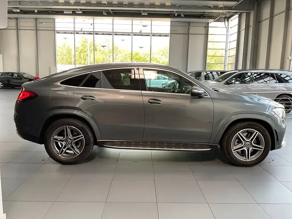 Gebraucht Mercedes GLE350 AMG 272 PS (200 kW) 2021 Metalliclack selenitgrau SUV