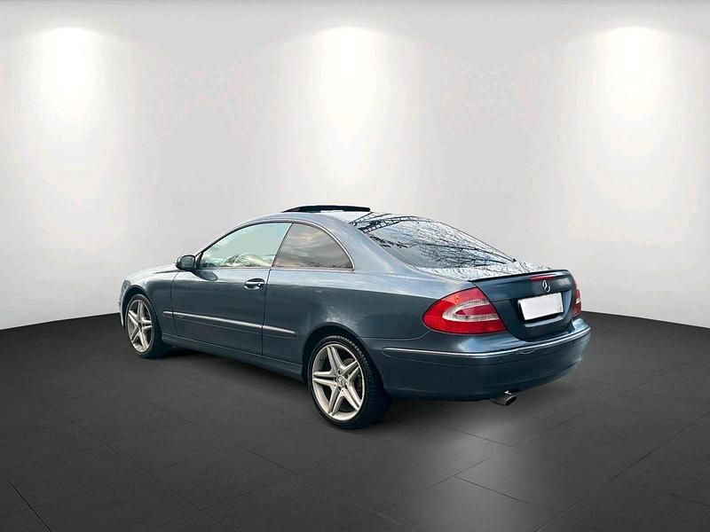 Gebraucht Mercedes CLK200 AMG 163 PS (119 kW) 2004 Blau Coupé