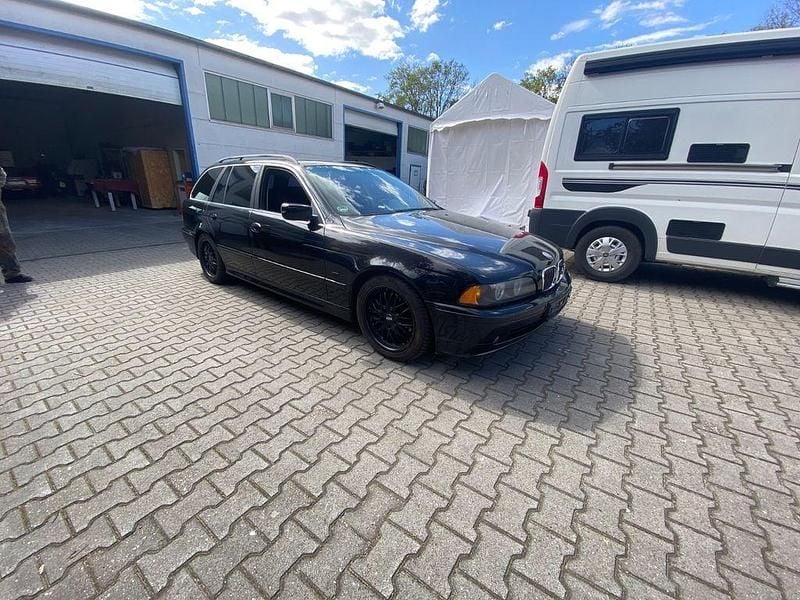 Gebraucht BMW 520 Performance 170 PS (125 kW) 2003 Schwarz Kombi