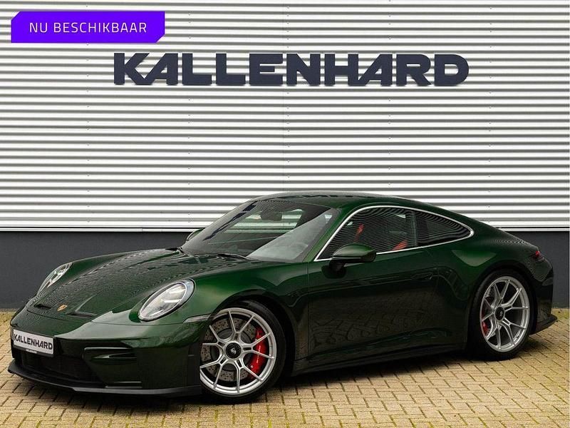 Gebraucht Porsche 992 510 PS (375 kW) 2025 Grün
