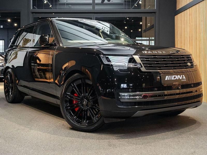 Schwarz Gebraucht 2024 Land Rover Range Rover HSE SUV | 149.995 € (Etwas zu teuer) - Bild 1/4