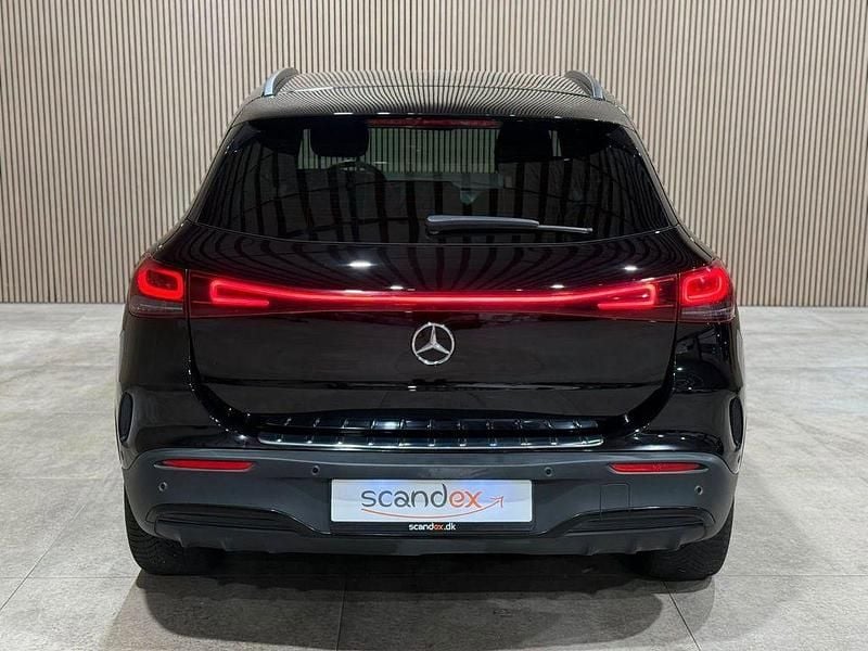 Gebraucht Mercedes EQA250 139 kW (190 PS) 2021 Schwarz SUV