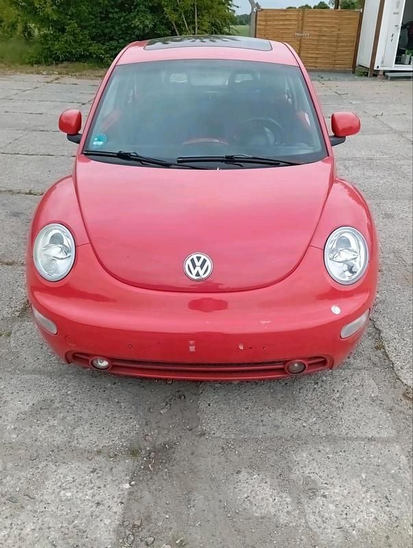 Rot Gebraucht 2000 VW Beetle Kleinwagen | 600 € (Superpreis) - Bild 1/4