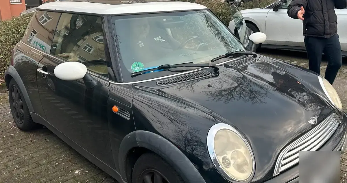 Usata Mini Cooper 116 CV (85 kW) 2004 Nero Utilitaria