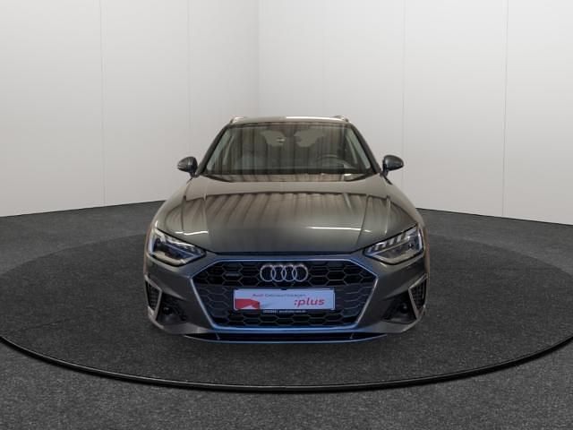 Gebraucht Audi A4 S-Line 265 PS (194 kW) 2023 Daytonagrau perleffekt Kombi