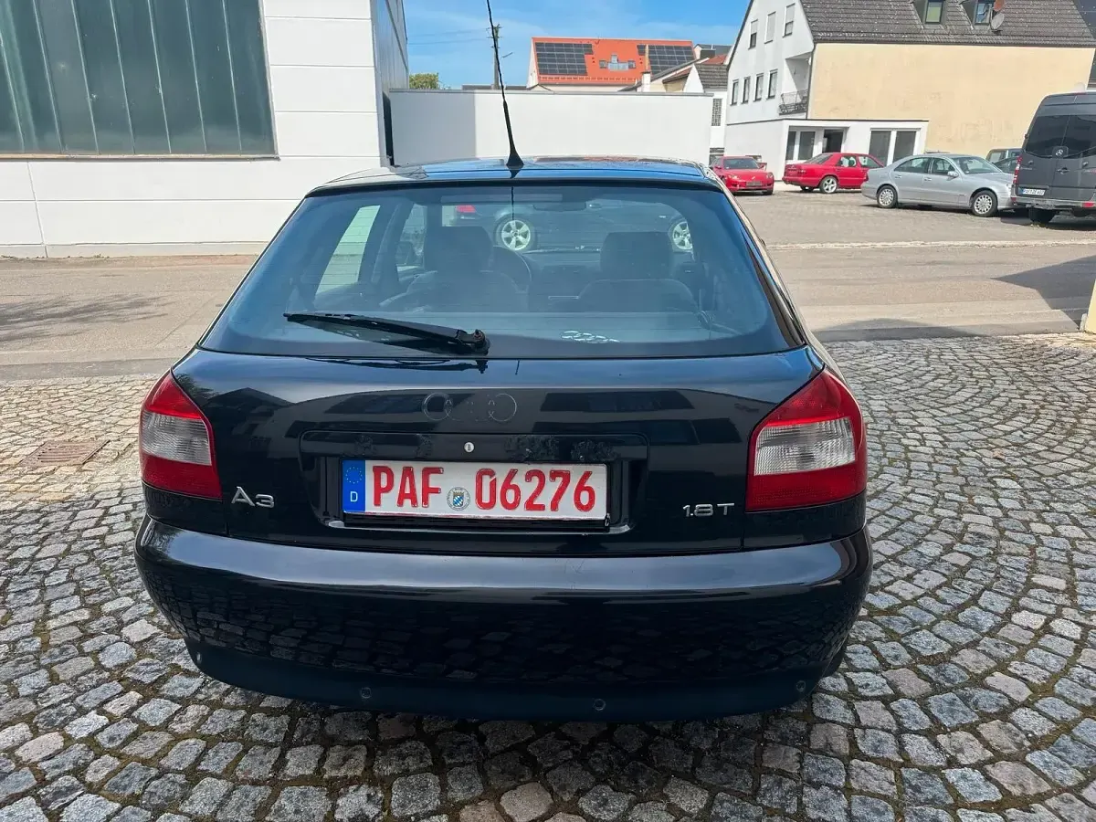 Gebraucht Audi A3 150 PS (110 kW) 2002 Schwarz Kleinwagen