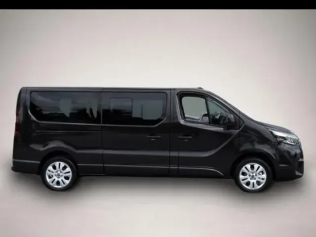 Gebraucht Nissan Primastar Tekna 170 PS (125 kW) 2025 Manufacturer Van / Kleinbus