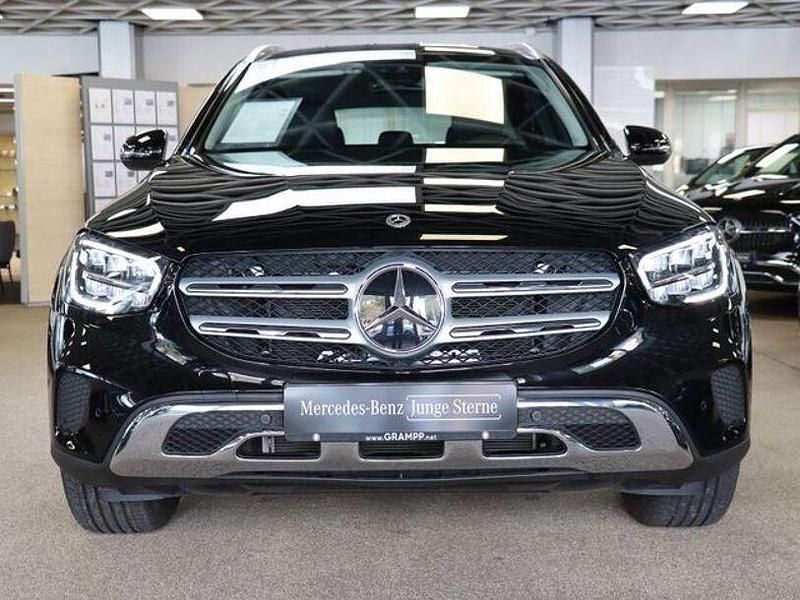 Gebraucht Mercedes GLC220 194 PS (142 kW) 2022 Schwarz SUV