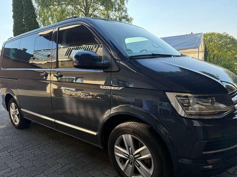 Blau Gebraucht 2017 VW T6 Generation Six Van | 35.000 € (Fairer Preis) - Bild 1/4