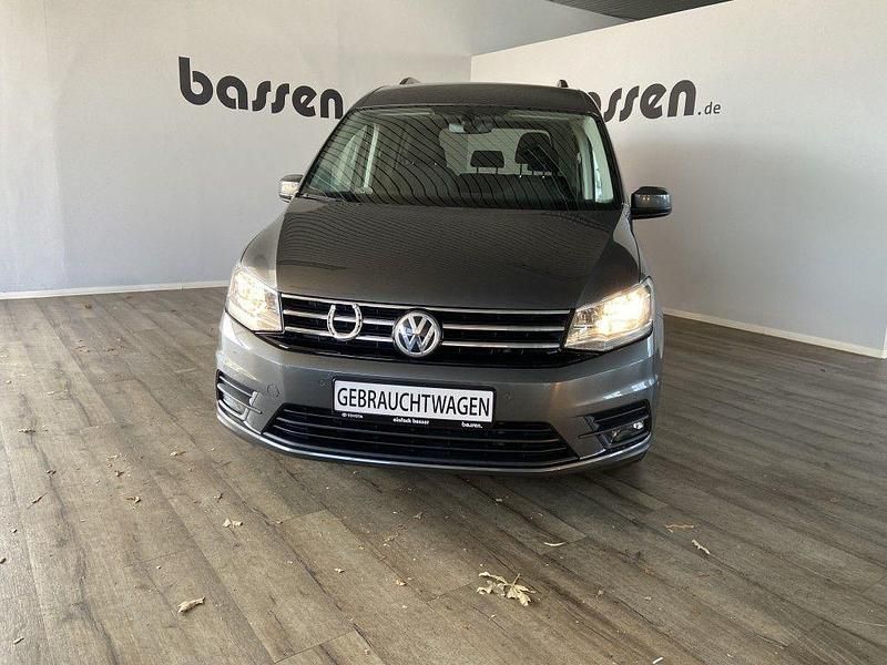 Grau Gebraucht 2018 VW Caddy Comfortline Van / Kleinbus | 18.990 € (Guter Preis) - Bild 1/4