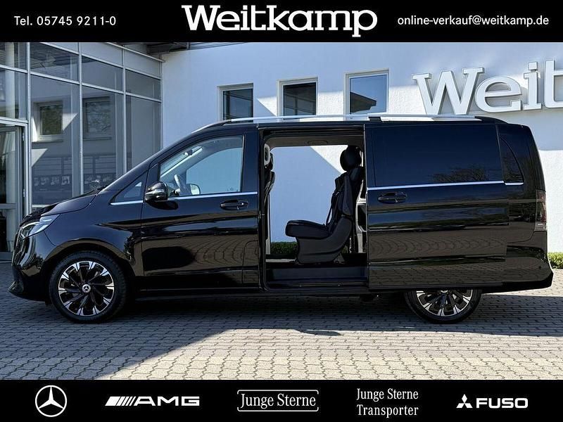 Gebraucht Mercedes V250 Avantgarde 190 PS (139 kW) 2025 Obsidianschwarz Van / Kleinbus