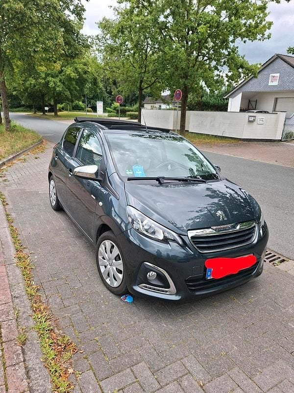 Grau Gebraucht 2019 Peugeot 108 Style Kleinwagen | 7.500 € (Guter Preis) - Bild 1/4