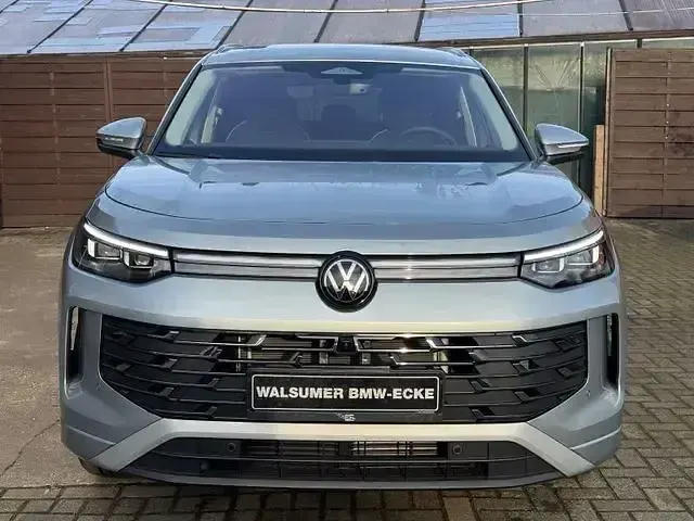 Gebraucht VW Tayron Elegance 150 PS (110 kW) 2025 Silber SUV