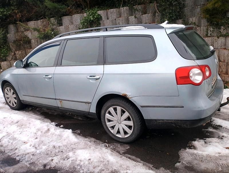 Gebraucht VW Passat 140 PS (102 kW) 2007 Grau Kombi