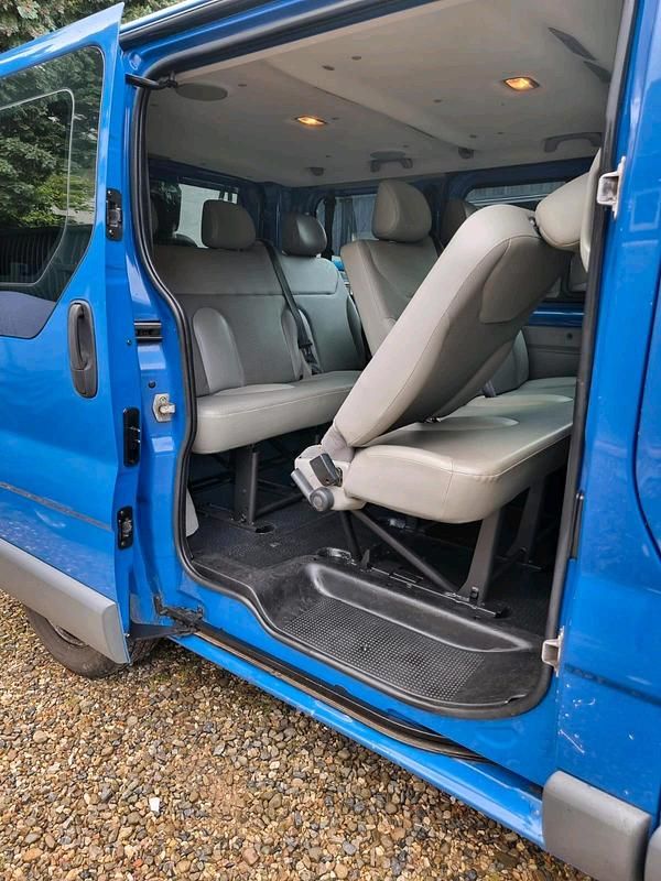 Gebraucht Renault Trafic 116 PS (85 kW) 2007 Blau Van / Kleinbus