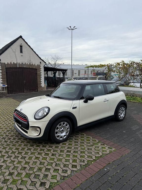 Beige Gebraucht 2015 Mini One D Kleinwagen | 7.999 € (Fairer Preis) - Bild 1/4