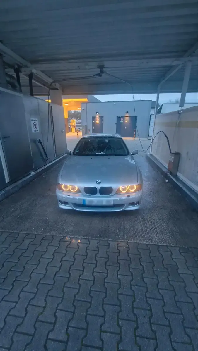 Używany BMW 520 170 KM (125 kW) 2000 Srebrny Sedan/Limuzyna